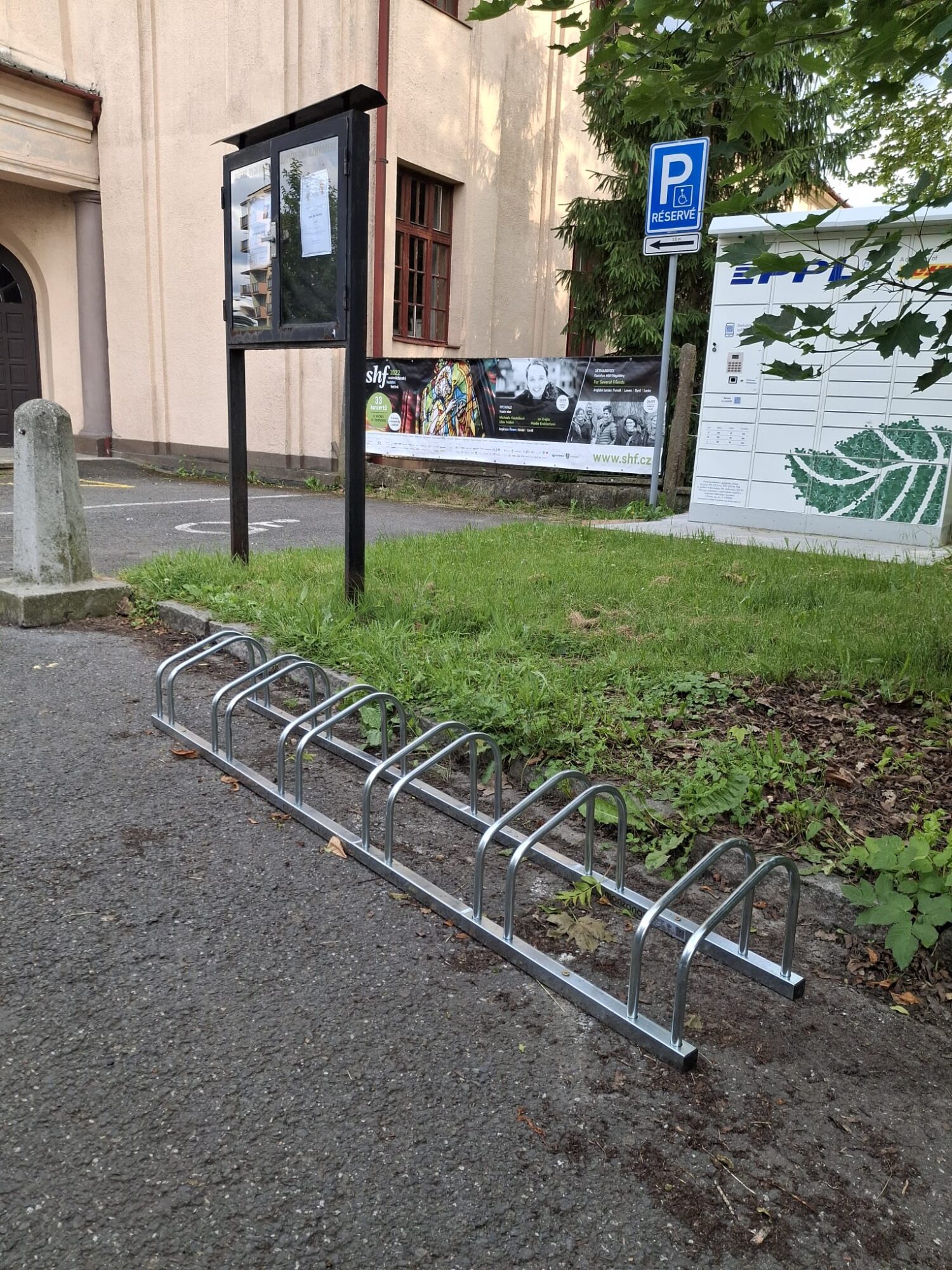 Ilustační obrázek: cyklostojany